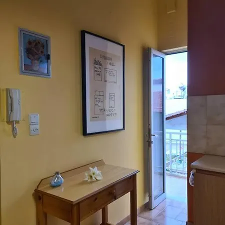Seaside Apartment In Xilokastro - Ammos Beige By Booking Kottas * Xylokastro